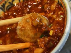 手捶生牛肉丸-牛村来人潮汕牛肉火锅(西单店)