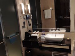 -广州天河希尔顿酒店