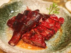 西班牙黑毛猪叉烧拼烧仔鹅-誉珑轩