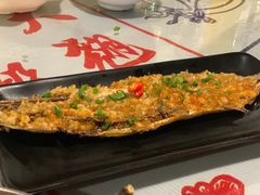 秋刀鱼-辉记炭烧海鲜大排档·老字号(福田店)