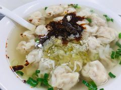 大碗馄饨-金陵老丁家馄饨(新街口店)
