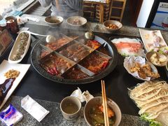 -疯狂的筷子老灶九宫格火锅