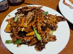 -雅仕聚酒馆