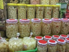 -瓦洛洛传统市场
