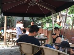 露天位-COSTA COFFEE(西湖天地店)