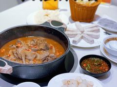 顺德古法焖鸽-沄记顺德菜打边炉(东直门店)