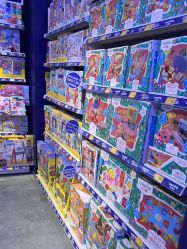 -玩具反斗城(北京芳圆里店)