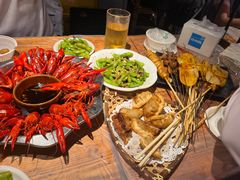 -老街烧烤大排档·地道湖北菜·龙虾馆(汉口火车站店)