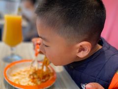-必胜客(证大大拇指店)