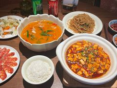 -肆海小川菜酒馆Wine Bistro (青年路店)