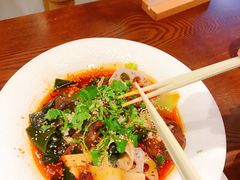 -成都你六姐·牛肉冒菜(城市集市合生汇店)