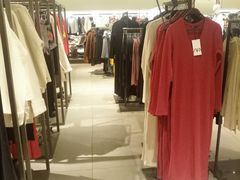 -ZARA(万达广场二七店)