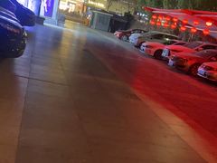 -香山湖渔家大院