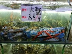 -覃记海鲜美食餐厅