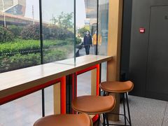 -星巴克臻选(上海合生汇1F店)