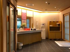 -汤泉良子.足疗按摩.SPA(中关村店)
