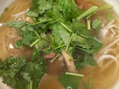 牛杂粉-谢大牛馆·中式卤牛排(老店)