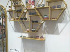 -肆兮眼镜·蔡司·徕卡战略合作店(大坪店)