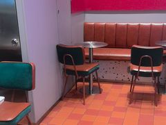 -DQ·蛋糕·冰淇淋(大宁国际商业广场店)
