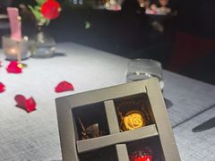 -弦月窗LUNETTE BY AMANDA(复兴路店)