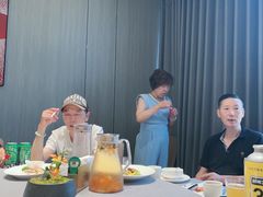 -荷塘秋月·本帮江浙菜(国权路店)