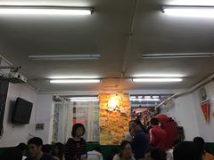 大堂-做了不起的80后