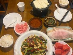 -重庆石磨豆花庄(乔庄店)
