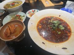 -川流不息·地道川菜·小龙虾(新松江路店)