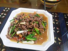 爆炒牛肉-五彩雪域藏餐馆
