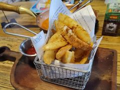 -I HOLIC艾豪丽披萨(KKone店)