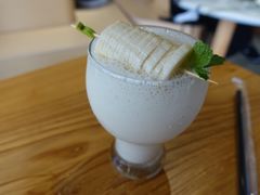 香蕉奶昔-瞄一喵猫咖(格力海岸店)