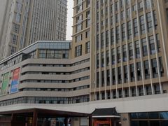 -大摩华尔街生活广场