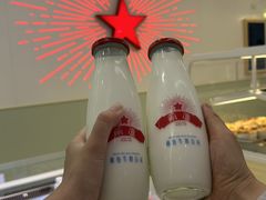 -红星前进面包牛奶公司(畅春园店)
