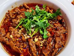 十二道锋味水煮牛肉-盛世盐帮·自贡特色(总店)