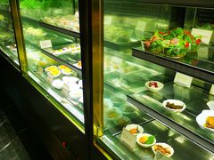 -半岛翡丽海鲜自助餐厅(观风亭店)