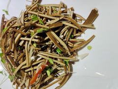 -东顺全羊坊烧烤炒菜莜面(张北店)