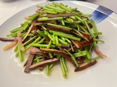 咸肉芦蒿炒香干-同庆楼(大钟寺店)