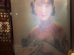 -东口码头·烧鸽子·鱼头泡饼·地方菜(金鹰悦城店)