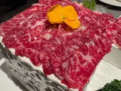 -左庭右院鲜牛肉火锅黑金店(陆家嘴中心店)