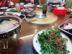 -鑫顺园小骨头羊杂馆(塔湾店)