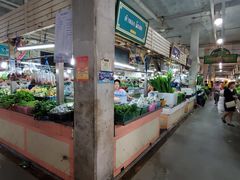 市场一楼蔬菜区-班赞海鲜市场