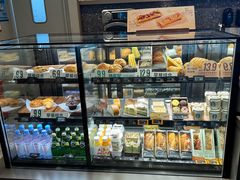 -星巴克臻选(周浦万达店)