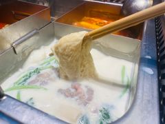 -海底捞火锅(杭州萧山宝龙广场店)