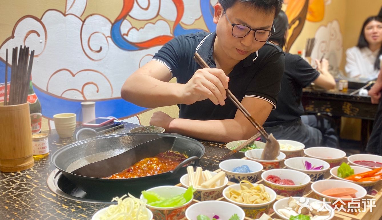东莞美食|没有想要在东莞也能吃到重庆碗盖火锅 