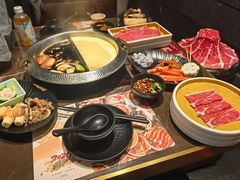 -一绪に和牛寿喜烧(罗湖益田假日店)