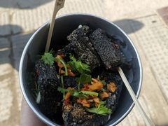 -黑色经典臭豆腐·湖南特产(坡子街店)