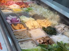 -红渡小香·牛肉麻辣香锅(车站南路店)