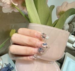 -LynLyn琳林美甲美睫
