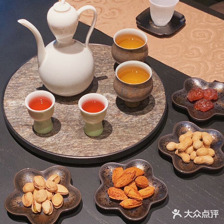 在杭州❗️这家店把每道菜都做成了艺术品🌸
