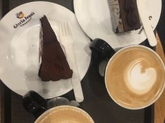 -Gloria Jean's Coffees